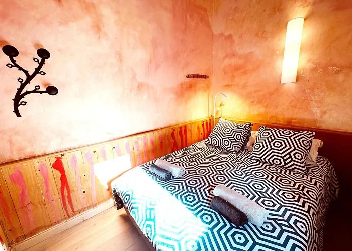 بيت للعطل *l'orangeraie* Maison Avec Jardin, Tennis, Parking *